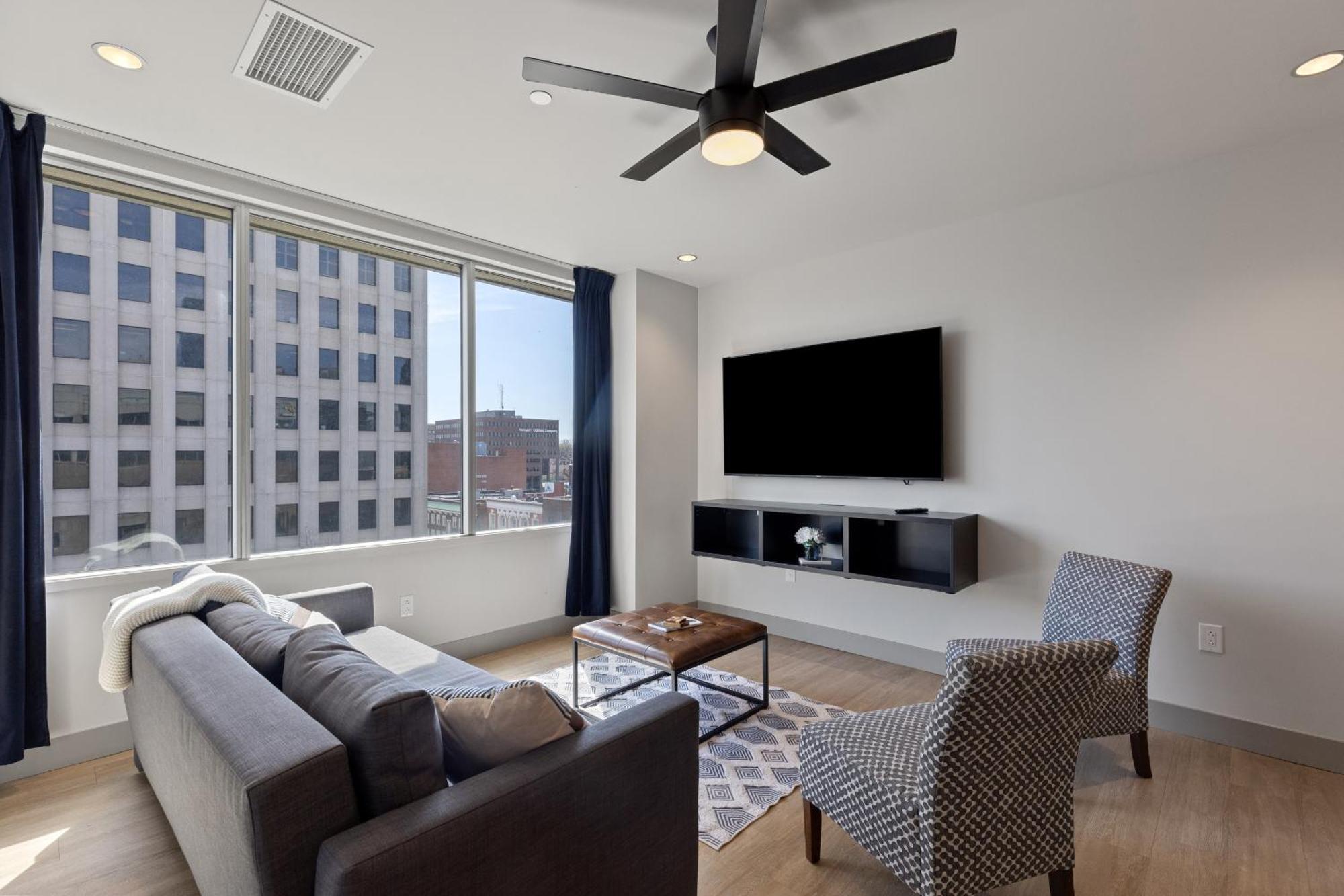 175 Lex - Walkable Downtown Lexington & Rupp Arena - Full Condos 외부 사진
