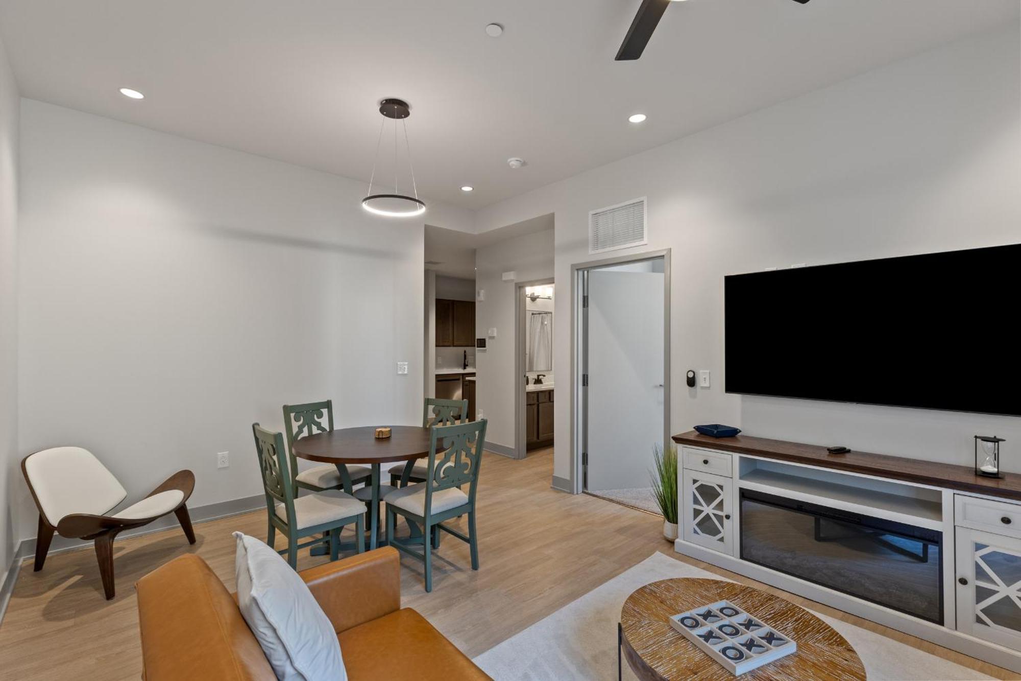 175 Lex - Walkable Downtown Lexington & Rupp Arena - Full Condos 외부 사진