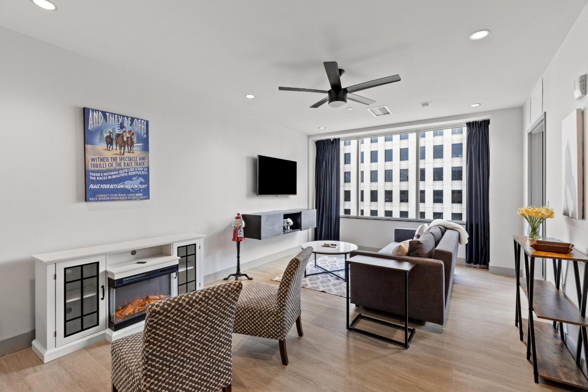 175 Lex - Walkable Downtown Lexington & Rupp Arena - Full Condos 외부 사진